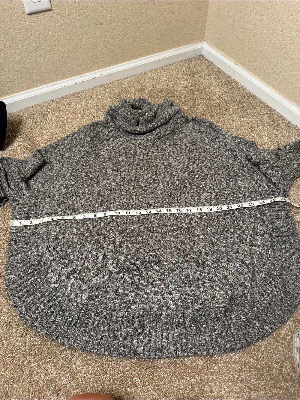 Leo & Nicole Cozy Gray Marled Turtleneck Sweater chunky knit SZ LG slouchy fit